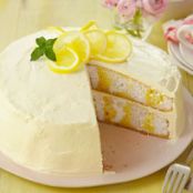 LUSCIOUS LEMON POKE CAKE