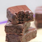 Chocolate Fudge Zucchini Brownies (dangerously fudgey!)