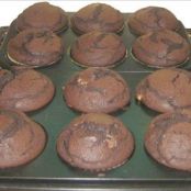 Duncan Hines Moist Deluxe Dark Chocolate Cake Mix