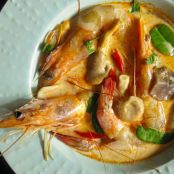 Creamy Tom Yam Kung (Thai Hot And Sour Soup With Shrimp)