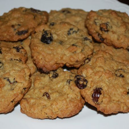 Vanishing Oatmeal  Raisin Cookies