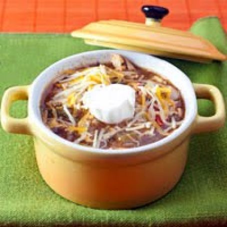 Chili: 17 Bean White Chicken Chili