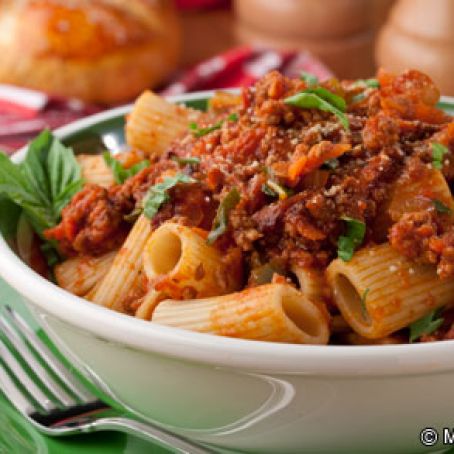 Rigatoni Bolognese