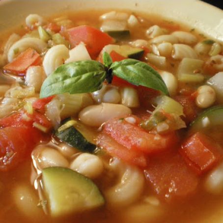 Hearty Italian Bean Soup