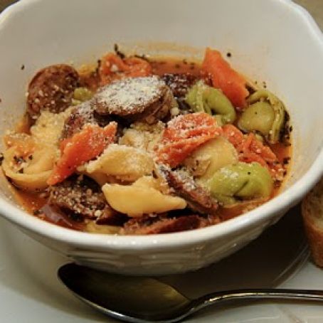 Italian Sausage & Cheese Tortellini Soup