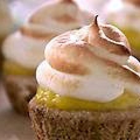 Bek's Lemon Meringue Tea Cakes