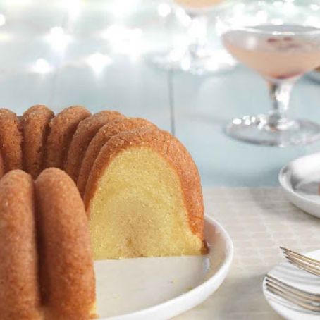 Caribbean Rum Cake