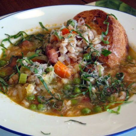 Minestra di Farro Lucchese