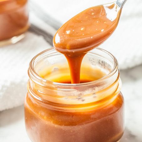 HOMEMADE SALTED CARAMEL SAUCE (4-INGREDIENT)