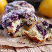 THE BEST BLUEBERRY MUFFINS