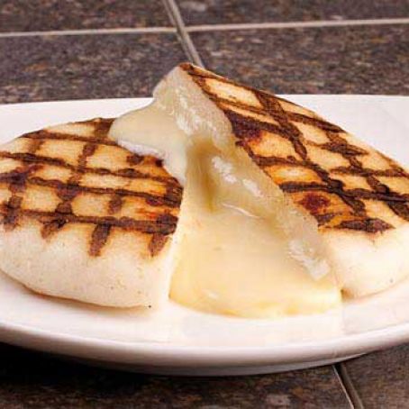 GF Cheese Arepas