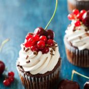 Mini Flourless Chocolate Black Currant Chantilly Tortes