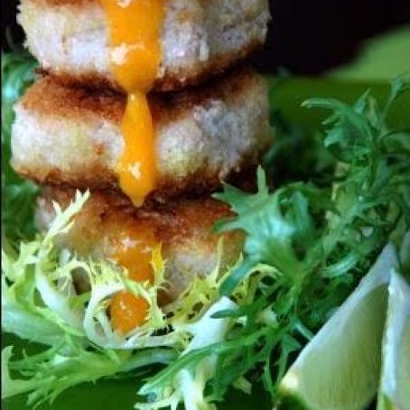 AUSSIE FISH CAKES w/SWEET CHILI & MANGO