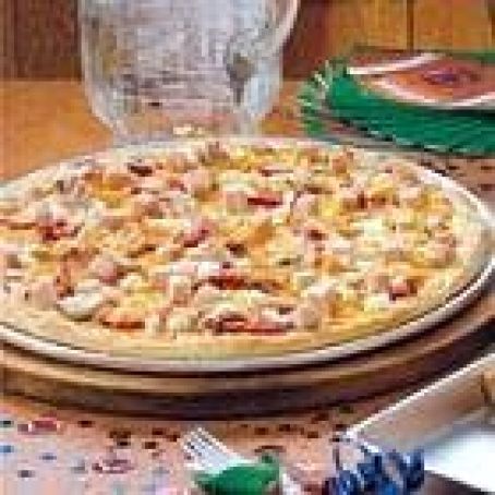 Deluxe Turkey Club Pizza