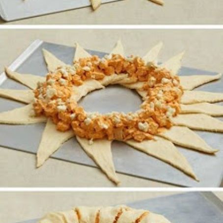 Buffalo Chicken Crescent Ring
