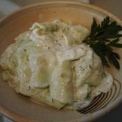 CREAMY CUCUMBER SALAD WITH DILL
