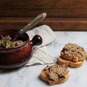 Tuscan Chicken Liver Crostini (Crostini di Fegatini)