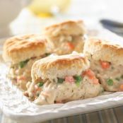 Old-Fashioned Creamed Chicken and Biscuits