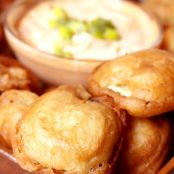 Beer Battered Pickles with Sriracha Dipping Sauce