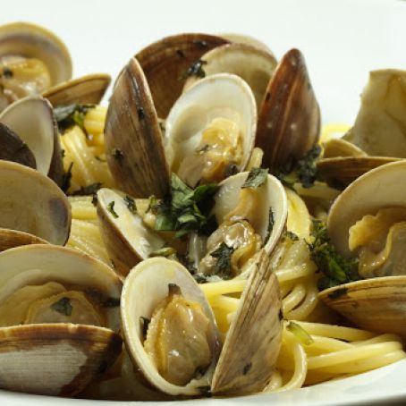 Clams with Garlic Sauce