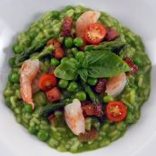 RISOTTO GREEN GARDEN CON CAMARONES Y TOCINO