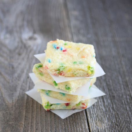 FUNFETTI BROWNIES