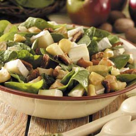 Apple Brie Salad