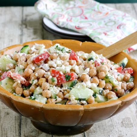 Feta and Chickpea Salad