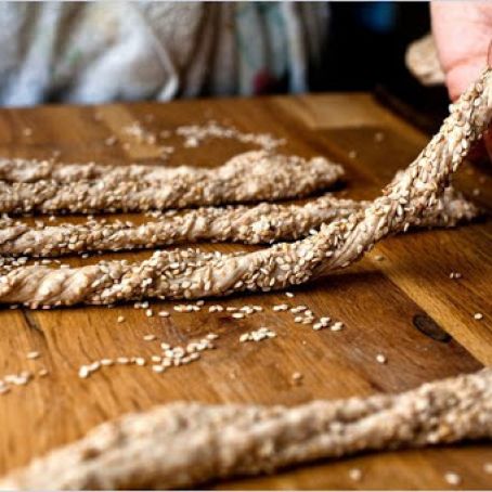 WHOLE WHEAT BREADSTICKS w/SESAME