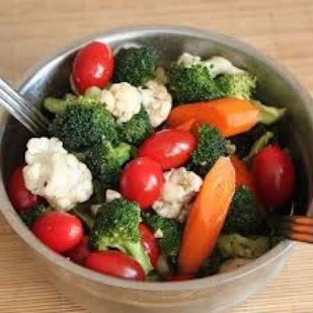Lynn's Marinated Veggies****