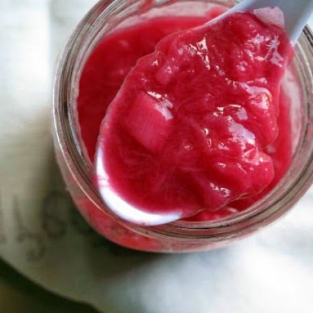 Rhubarb sauce