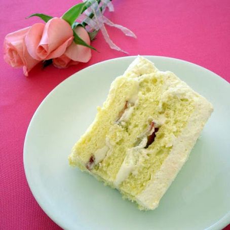 Triple lemon chiffon cake with strawberries