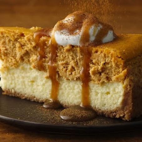 Pumpkin Cheesecake with Caramel Sauce