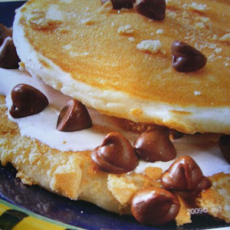 Ooey Gooey Pancake Smores