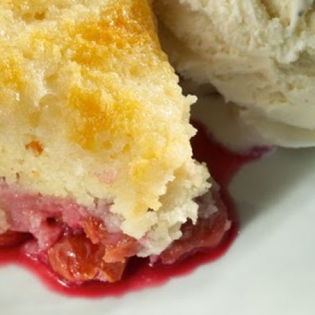 Olde Square Inn Cherry Cobbler