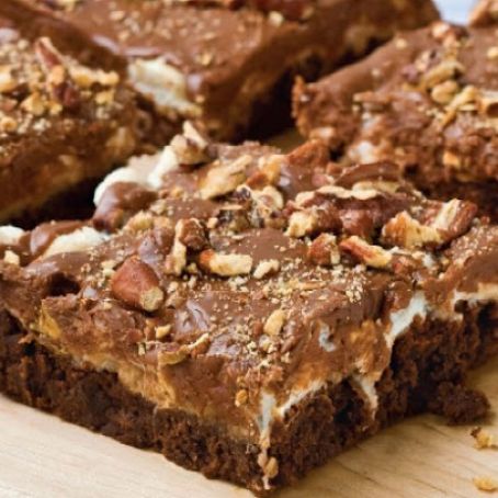 Southern Mississippi Mud Cake