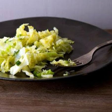 SAUTEED SAVOY CABBAGE w/SCALLIONS