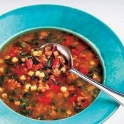 Easy Minestrone Soup with Seasonal Twists
