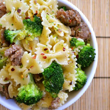Spicy Sausage and Broccoli Pasta