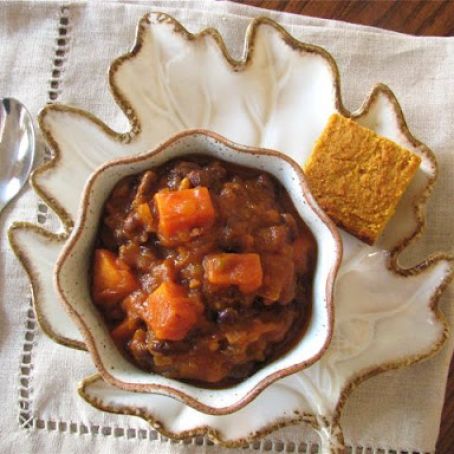 Pumpkin, Sweet Potato, & Black Bean Chili