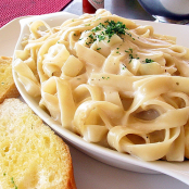 Fettuccine Alfredo