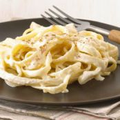 Fettuccine Alfredo