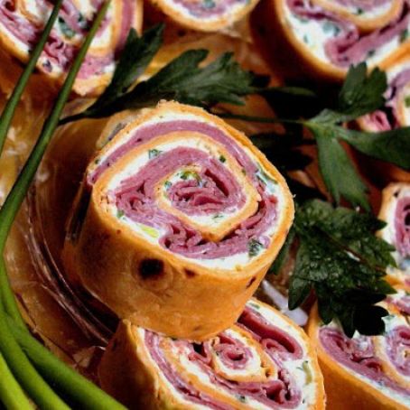 Roast Beef Horseradish Spirals