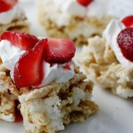 Strawberry Shortcake Chex Treats