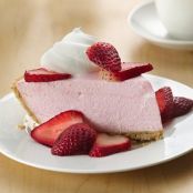 No Bake Creamy Strawberrry Pie