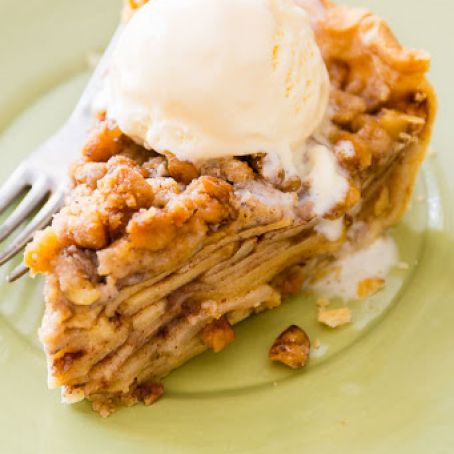Apple Crumble Pie