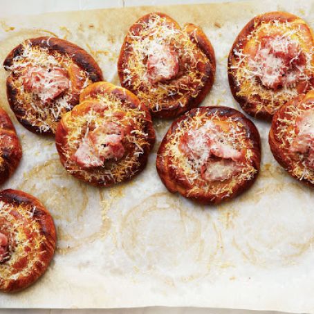 Country Ham and Red-Eye Gravy Danish