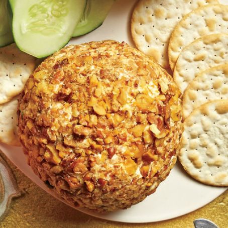 Cheddar-Horseradish-Walnut Cheese Ball