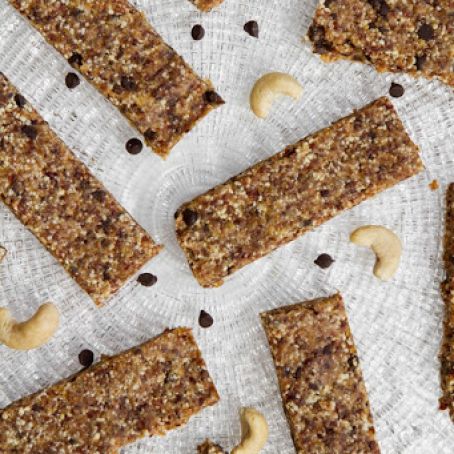 Homemade Chocolate Chip Cookie Dough Larabars