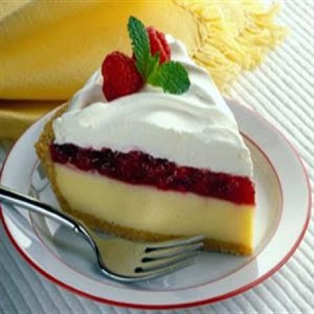 Strawberry-topped Lemon Pie